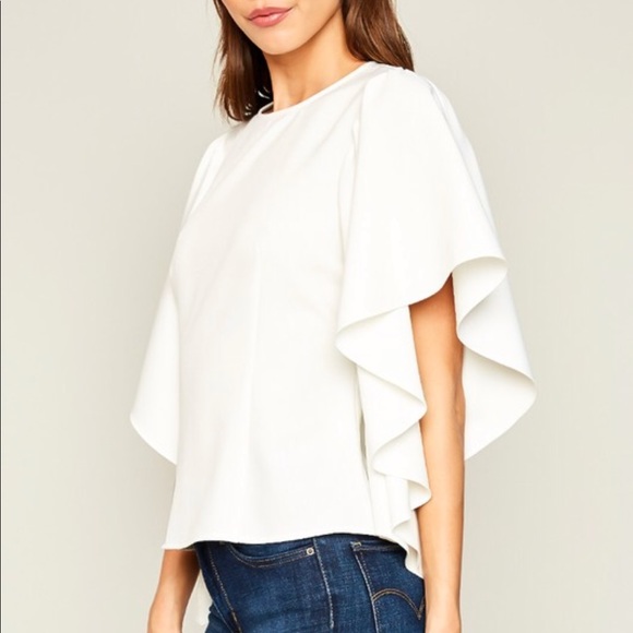 Ruffle Blouse With Darts 🎯 - Picture 2 of 4